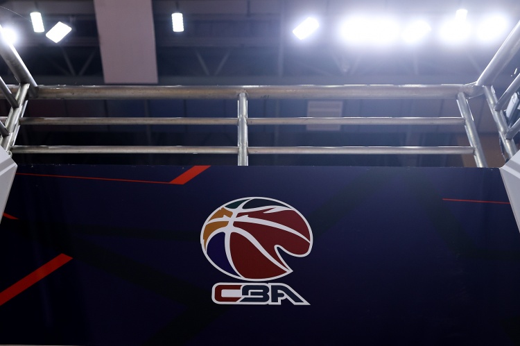 媒体人:CBA公司每年上缴约1亿作为授权费 篮协大概率继续授权